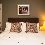 Apartamento The Veterinary @ Village Kildare
