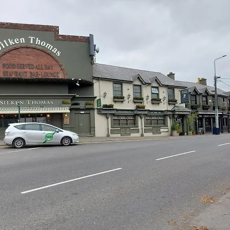 The Veterinary @ Village Apartment