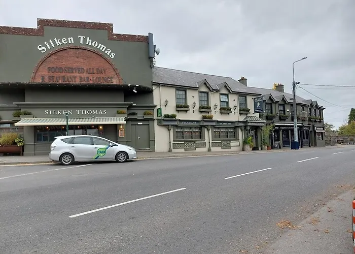 The Veterinary @ Village Apartment